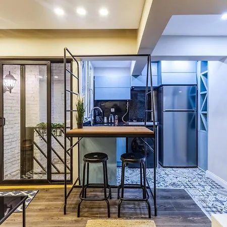 Located Flat 아파트 이스탄불